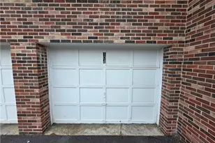 6995 Carriage Hill Dr, Brecksville, OH 44141 - Photo 22