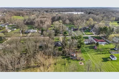 927 Eastwood Avenue, Tallmadge, OH 44278 - Photo 48