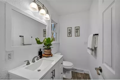 927 Eastwood Avenue, Tallmadge, OH 44278 - Photo 16