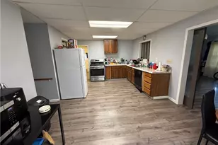 140 School St, Elyria, OH 44035 - Photo 6