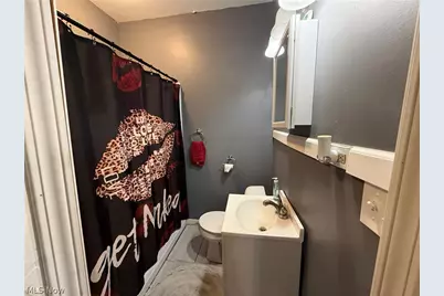 140 School Street, Elyria, OH 44035 - Photo 12