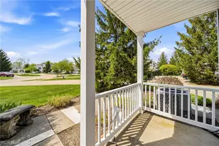 351 E Legend Ct, Highland Heights, OH 44143 - Photo 28