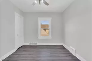 1221 E 168th St, Loveland, OH 44110 - Photo 12