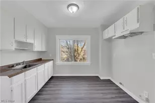 1221 E 168th St, Loveland, OH 44110 - Photo 14