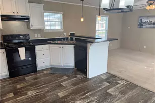 202 W Main St, Conneaut, OH 44030 - Photo 22