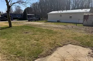 202 W Main St, Conneaut, OH 44030 - Photo 8