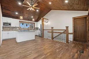 801 Westview Dr, Belpre, OH 45714 - Photo 8