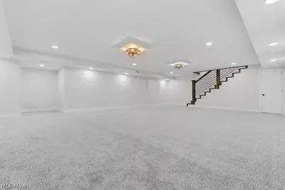 801 Westview Drive, Belpre, OH 45714 - Photo 32