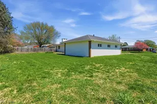 801 Westview Dr, Belpre, OH 45714 - Photo 4