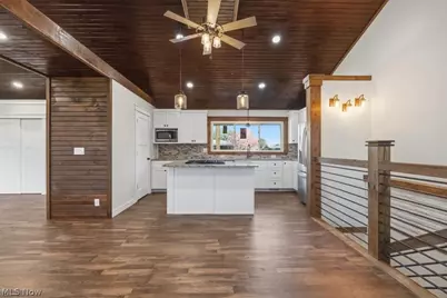 801 Westview Drive, Belpre, OH 45714 - Photo 10