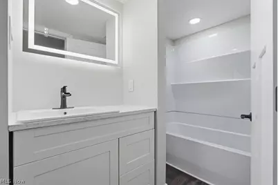 801 Westview Drive, Belpre, OH 45714 - Photo 40