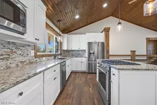 801 Westview Dr, Belpre, OH 45714 - Photo 14