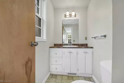 33015 Detroit Road, Avon, OH 44011 - Photo 18