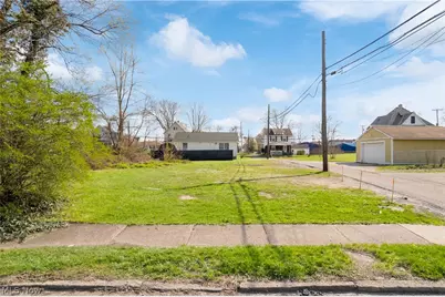 1415 2nd Street NE, Canton, OH 44704 - Photo 32