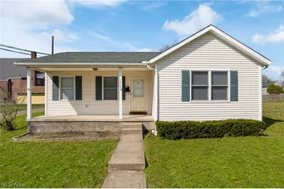 1415 2nd Street NE, Canton, OH 44704 - Photo 1