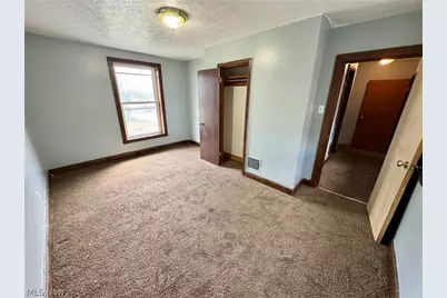 1217 Shriver Avenue NE, Canton, OH 44705 - Photo 34