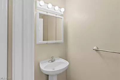 94 Bowhall Road, Painesville Twp, OH 44077 - Photo 18