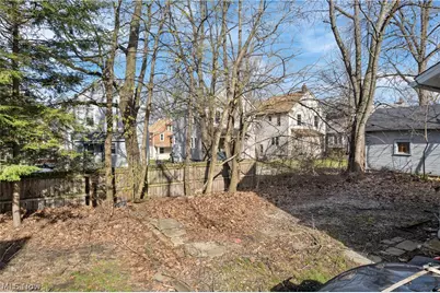 518 Sumner Street, Akron, OH 44304 - Photo 32