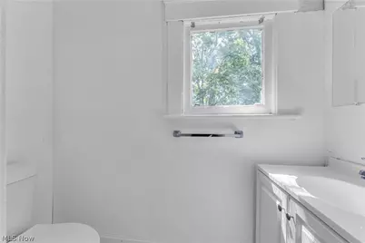 518 Sumner Street, Akron, OH 44304 - Photo 18