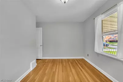 14721 Harley Avenue, Loveland, OH 44111 - Photo 12