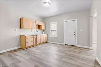 255 Cross Street, Akron, OH 44311 - Photo 6