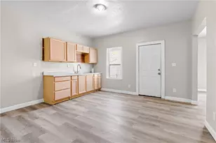 255 Cross St, Akron, OH 44311 - Photo 6