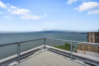 12520 Edgewater Drive #806, Oakwood, OH 44107 - Photo 34