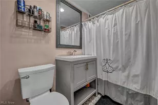 12520 Edgewater Dr, Oakwood, OH 44107 - Photo 30