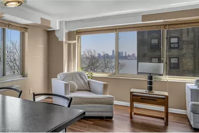 12520 Edgewater Drive #806, Oakwood, OH 44107 - Photo 10