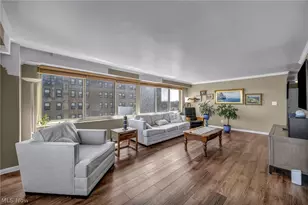 12520 Edgewater Dr, Oakwood, OH 44107 - Photo 8