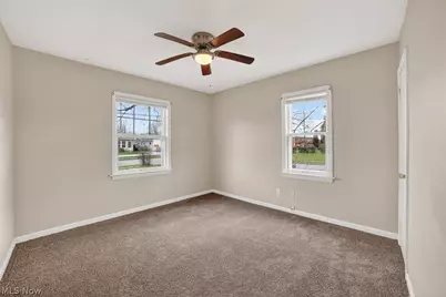 17208 Lipton Avenue, Loveland, OH 44128 - Photo 16