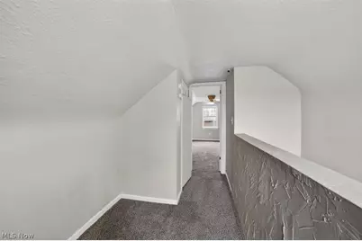 17208 Lipton Avenue, Loveland, OH 44128 - Photo 18