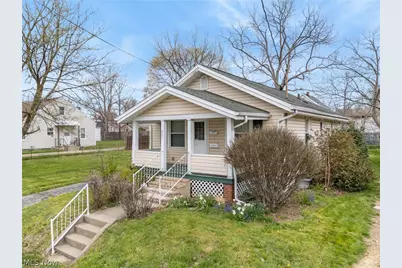 829 Indian Trail, Akron, OH 44314 - Photo 4