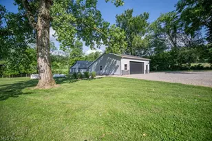 8334 Bailey Rd NE, Mineral City, OH 44656 - Photo 8