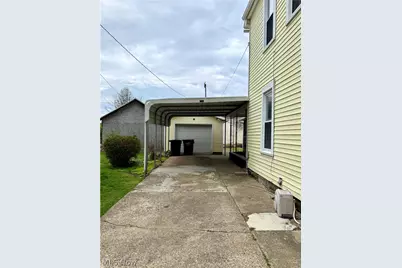 1011 Adams Street, Coshocton, OH 43812 - Photo 2