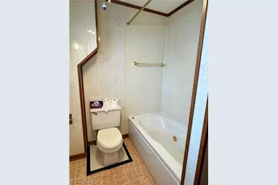 1011 Adams Street, Coshocton, OH 43812 - Photo 18