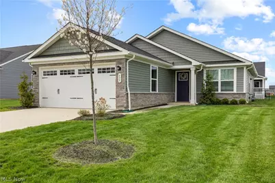639 Apple Ridge Drive, Elyria, OH 44035 - Photo 2