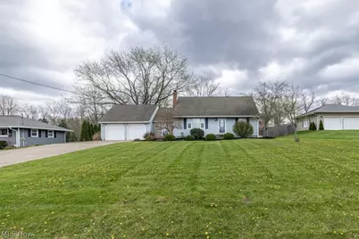 1211 Manitoulin Pike, Brunswick, OH 44212 - Photo 1