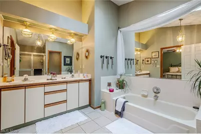 12720 Cottonwood Lane, North Royalton, OH 44133 - Photo 26