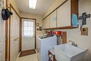 12720 Cottonwood Ln, North Royalton, OH 44133 - Photo 18