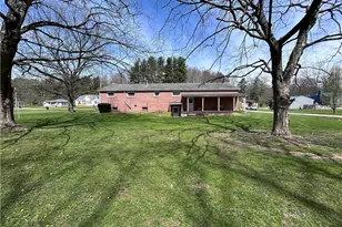 8300 Bear Rd SE, Amsterdam, OH 43903 - Photo 4