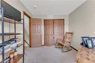 6252 W Breezeway Dr, North Ridgeville, OH 44039 - Photo 18
