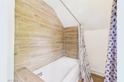 665 Kling Street, Akron, OH 44311 - Photo 10