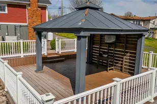 71805 Sharon Rd, Bridgeport, OH 43912 - Photo 14