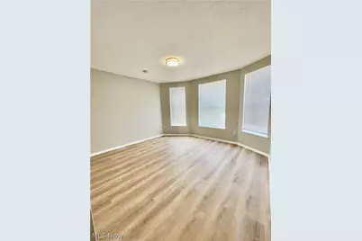 9229 Rosalind Avenue, Loveland, OH 44106 - Photo 12