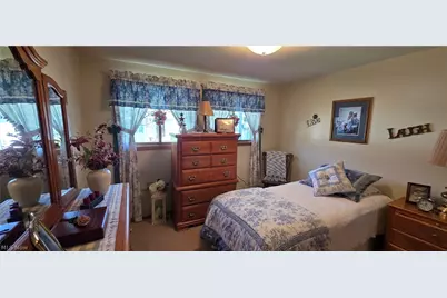 6 Thompson Lane, Shadyside, OH 43947 - Photo 8