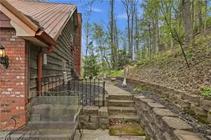 8 Poplar Dr, Vienna, WV 26105 - Photo 42