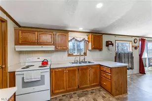 4502 Clover Rd, Cumberland, OH 43732 - Photo 10