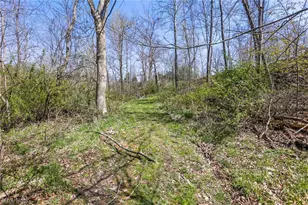 4502 Clover Rd, Cumberland, OH 43732 - Photo 30