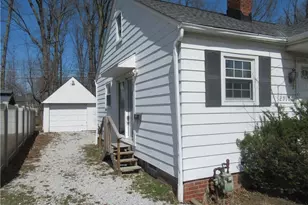 29107 Fuller Ave, Wickliffe, OH 44092 - Photo 2